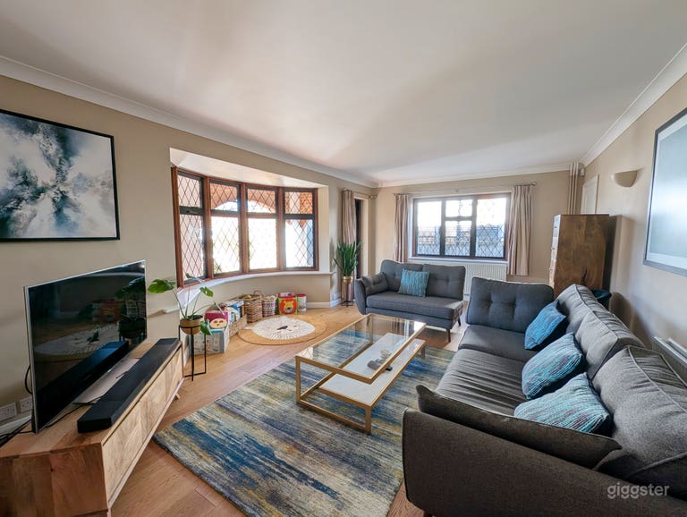  Detached Family House 