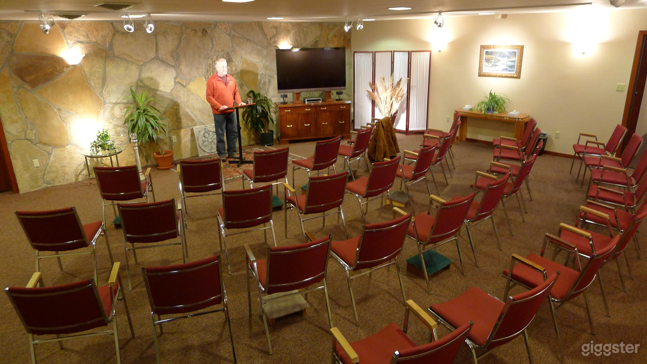 Cozy Rimrock Room Photo 1