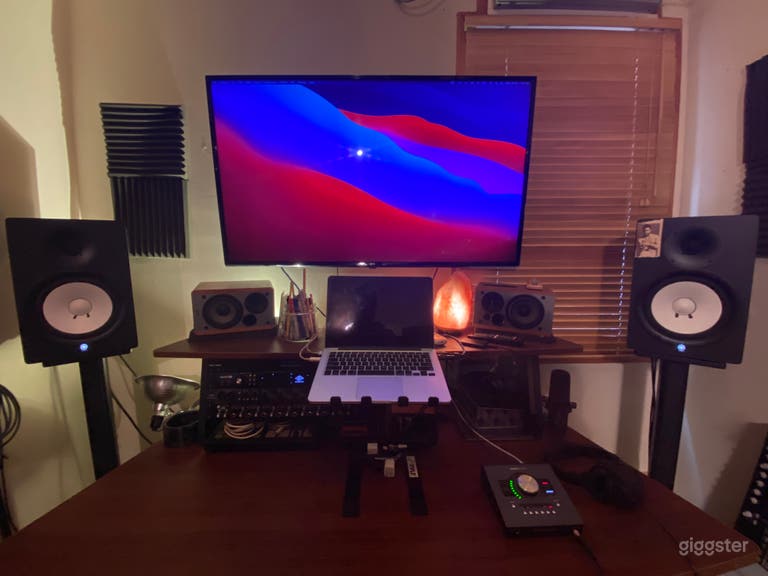  Main Desk, Large monitor, Yamaha HS8 speakers 