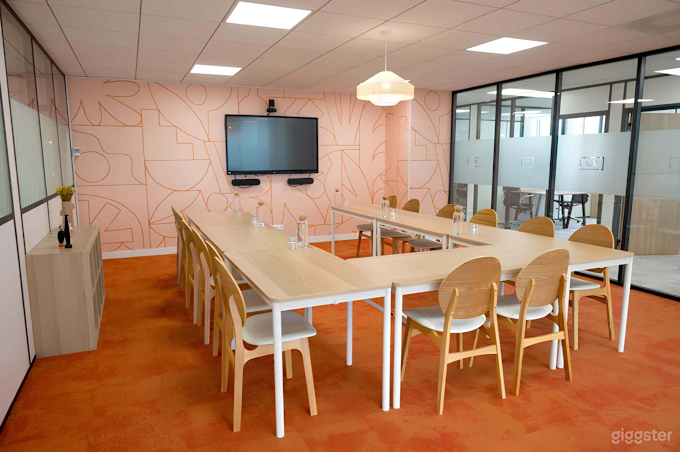 Photo de Salle de formation et de réunion pour 16 personnes 3