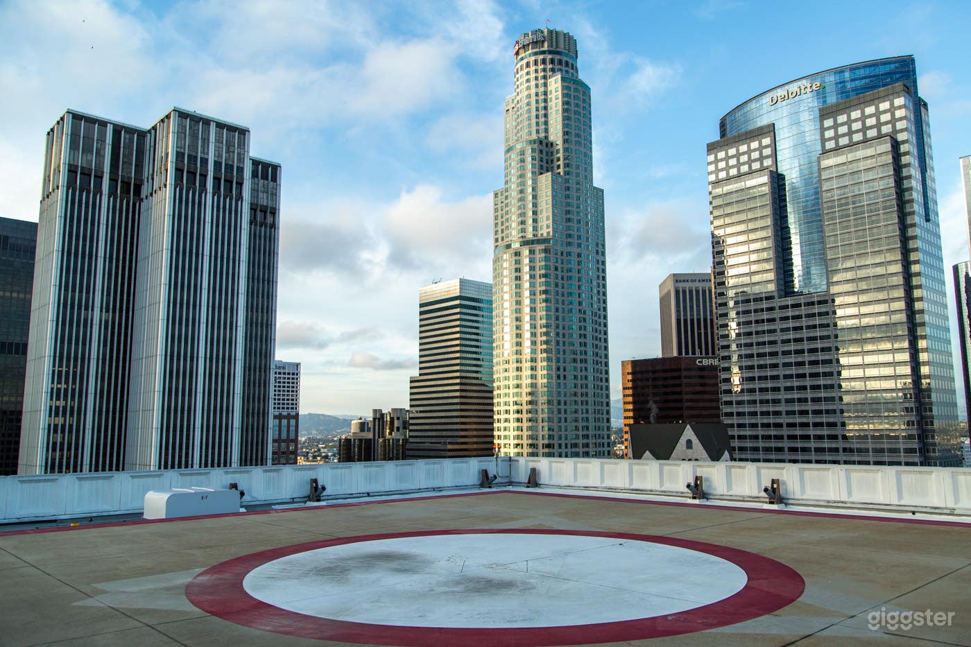 DTLA ROOFTOP HELIPAD Photo 1