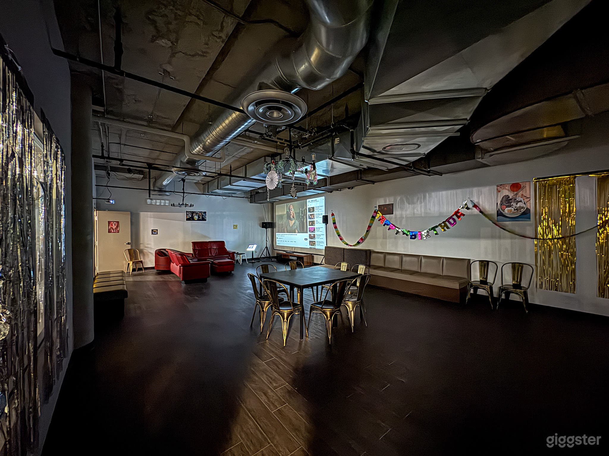 Intimate Karaoke &amp; Lounge Event Room (Up to 35 Guests) Photo 4