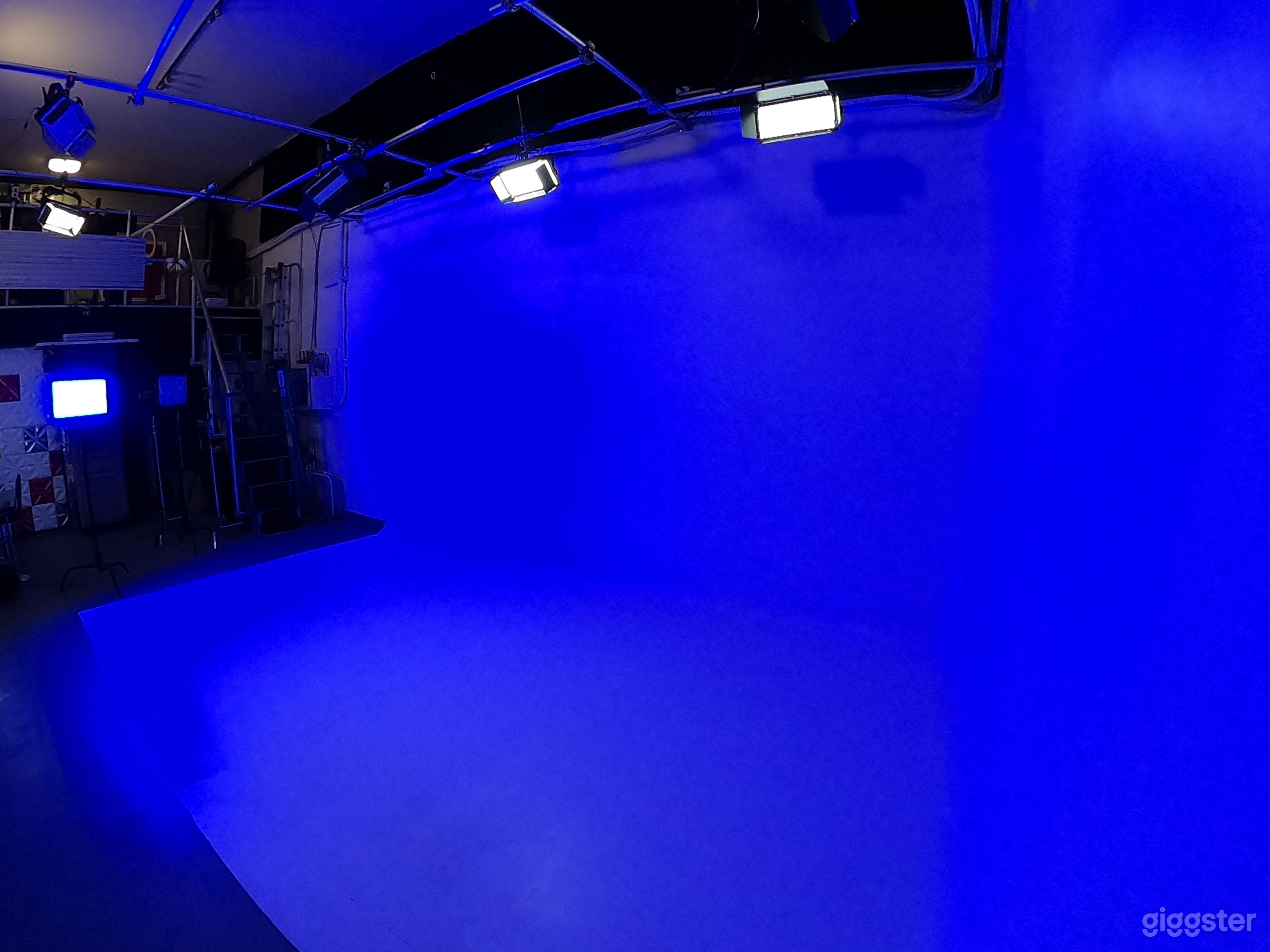 The blue studio using Draco 2000 RGB LED LIGHTS.
