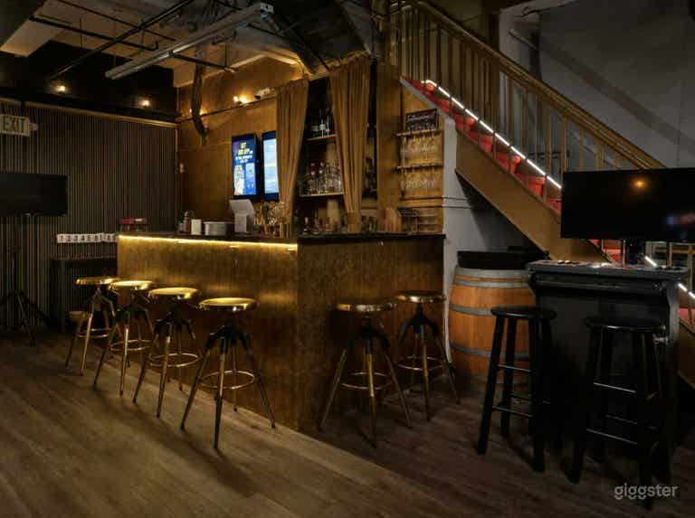  The Den features four smart TVs, a dedicated bathroom, a stage with full AV capabilities, a private bar, and catering services to ensure you and your guests have an unforgettable time. 