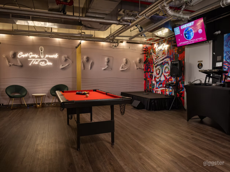  Swanky Speakeasy Bar & Lounge 