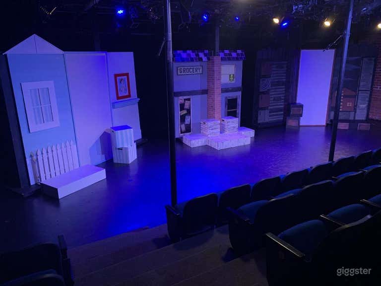  Set in the Backstage Theatre 