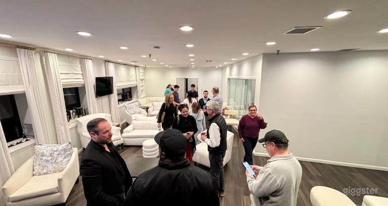  Showroom de Meubles Sur Mesure Luxueux 