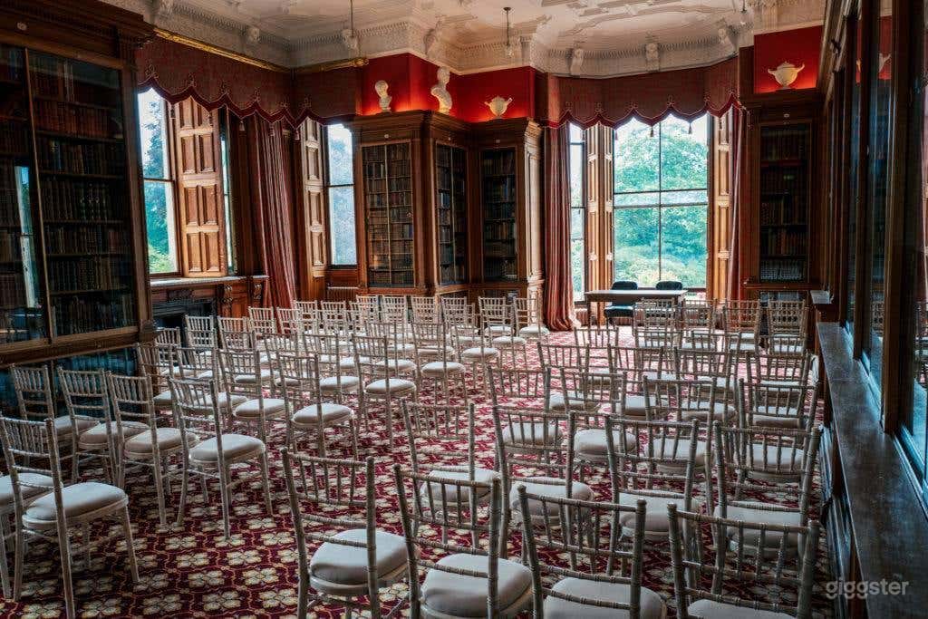 Intimate Library in Stafford Photo 3