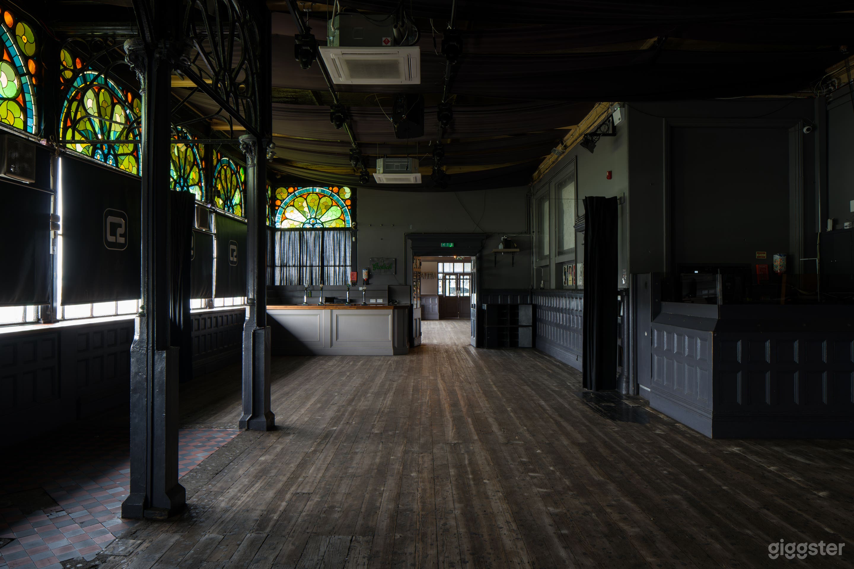Iconic Brighton Seafront Event Space and Music Venue Photo 2