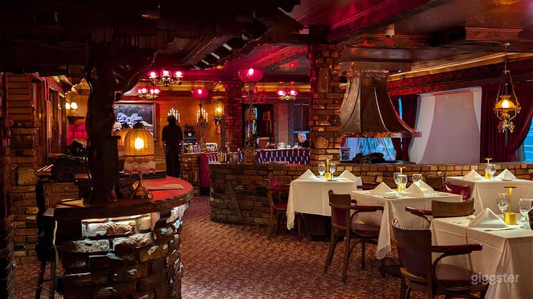  Iconic Historic Restaurant 