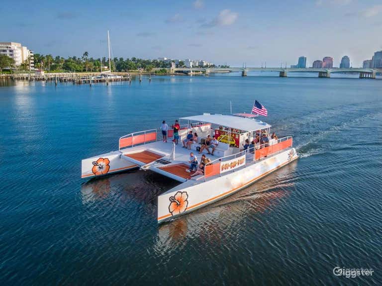  Crucero al Atardecer en el Centro de West Palm Beach 