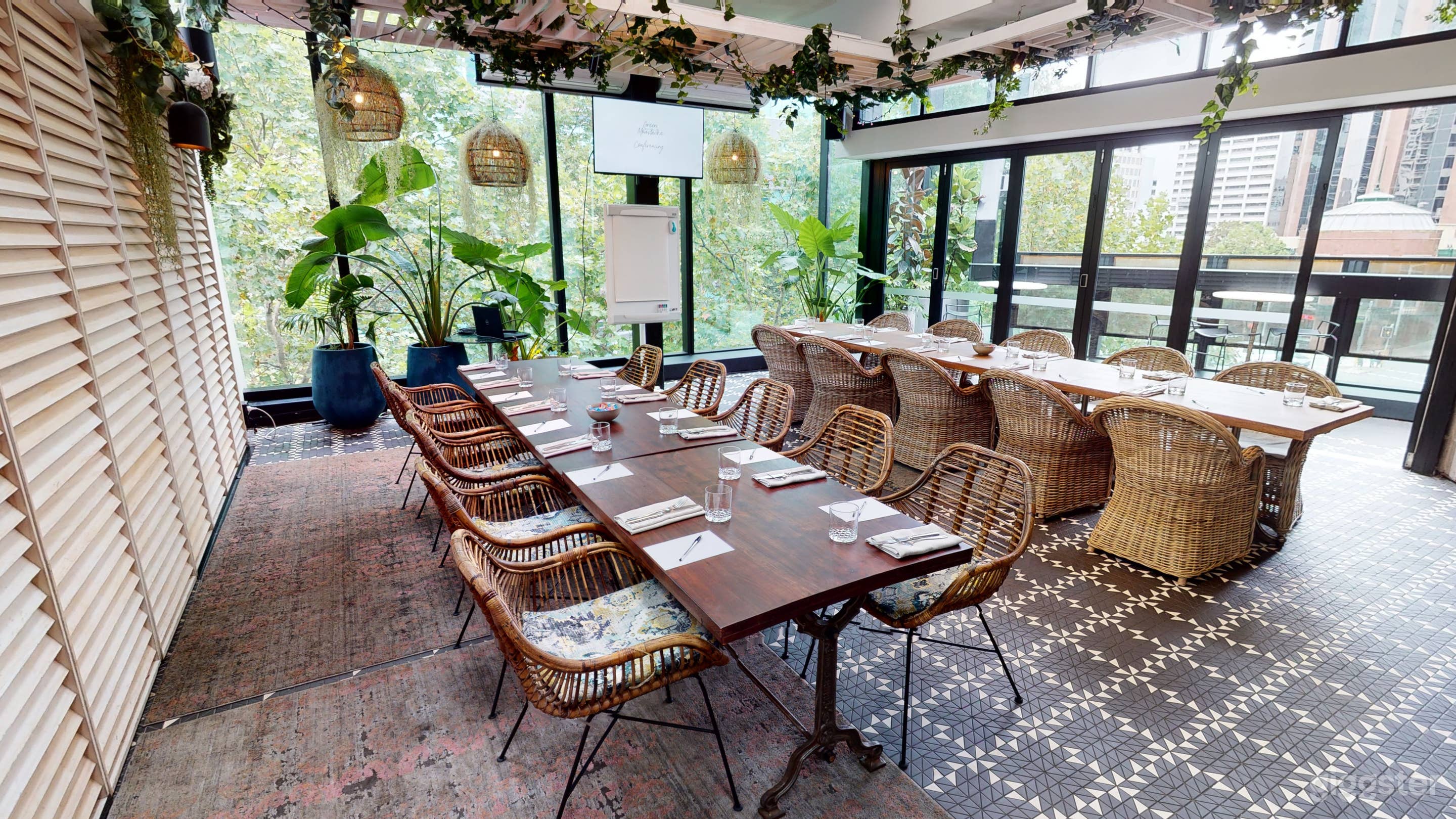 Rooftop Garden Restaurant in North Sydney Photo 4