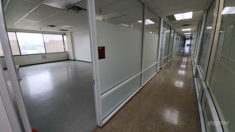  Espacios de estudio únicos con grandes ventanas y excelentes vistas 