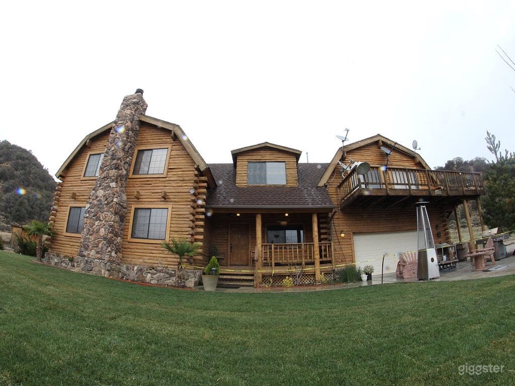 Mountain Cabin Photo 1