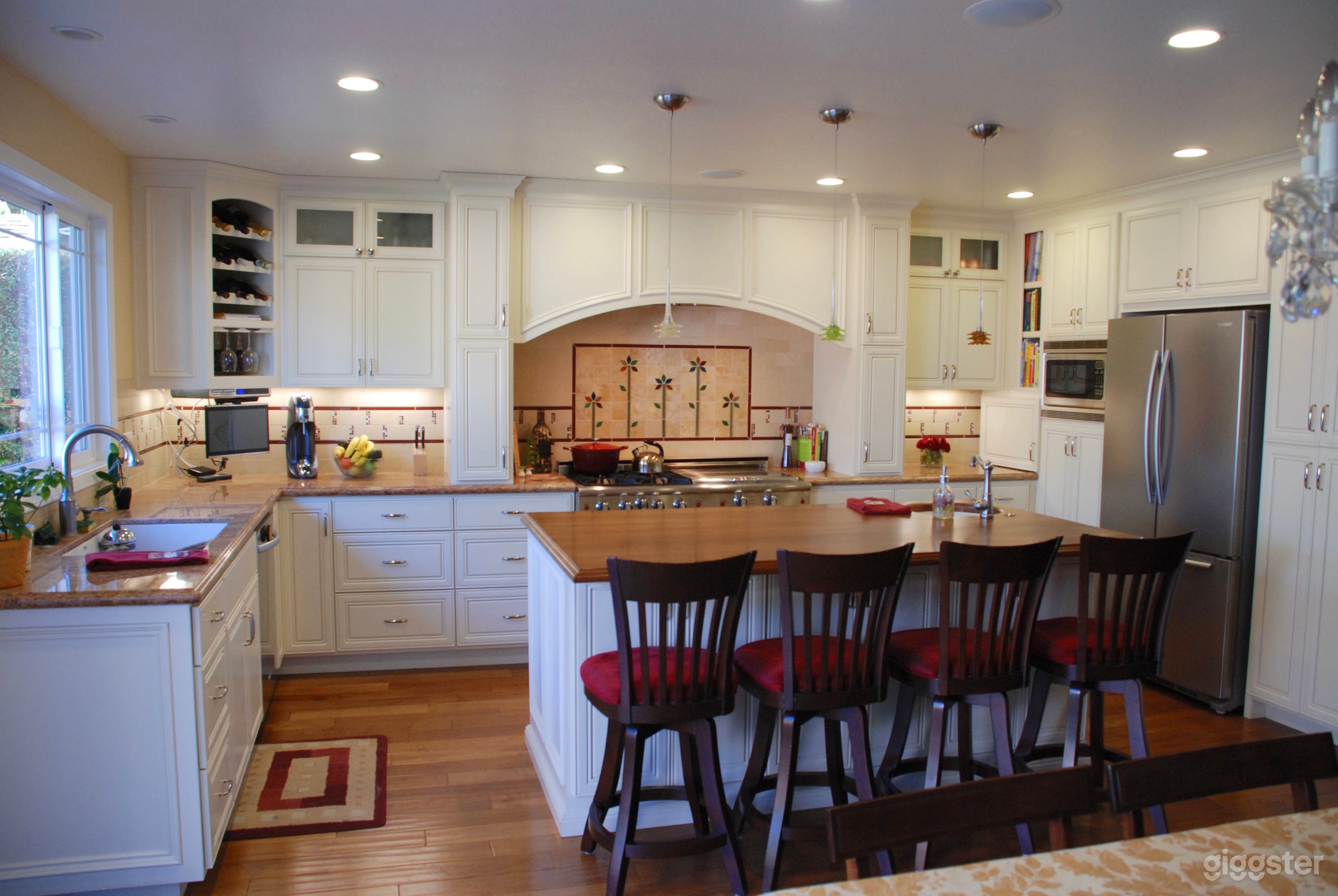Kitchen was remodeled in 2011.