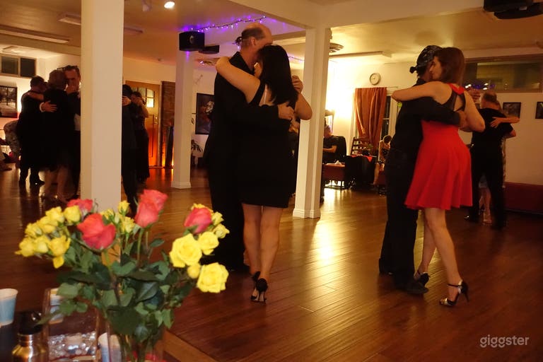  Beautiful dance floor 