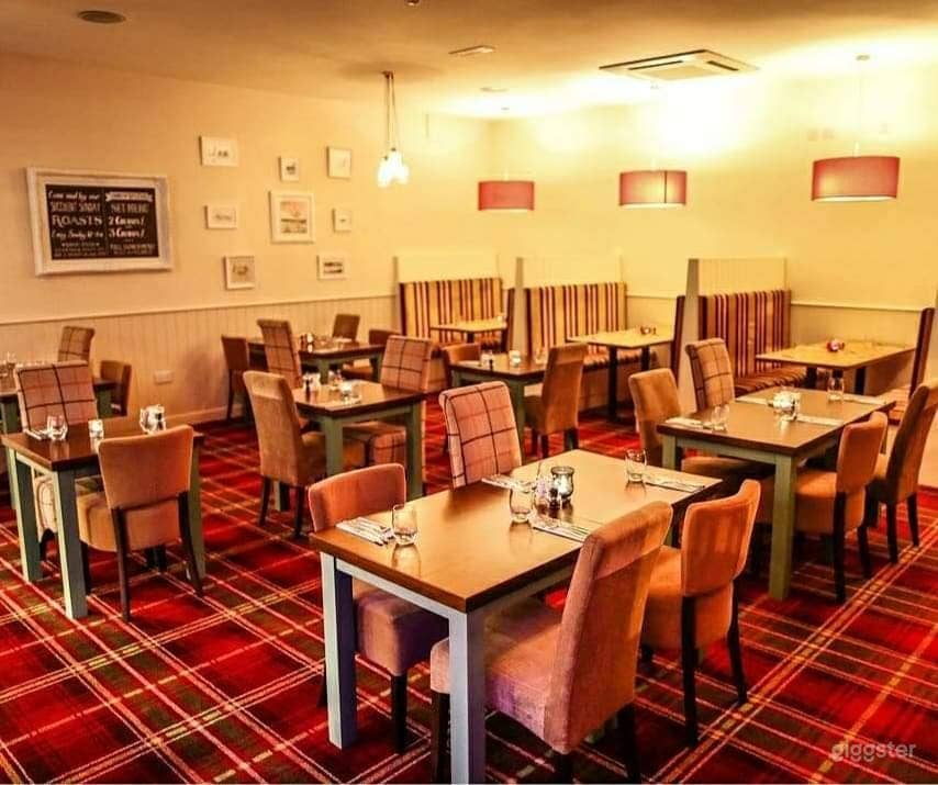 Lovely Indoor Dining Space Photo 2