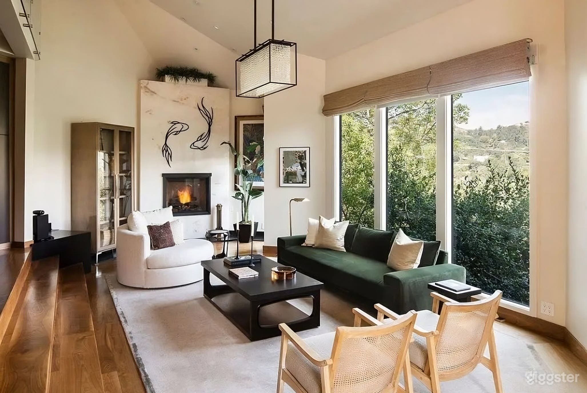 Modern Mountain Chalet-Style Mansion w/ Pool &amp; Canyon Views Photo 2