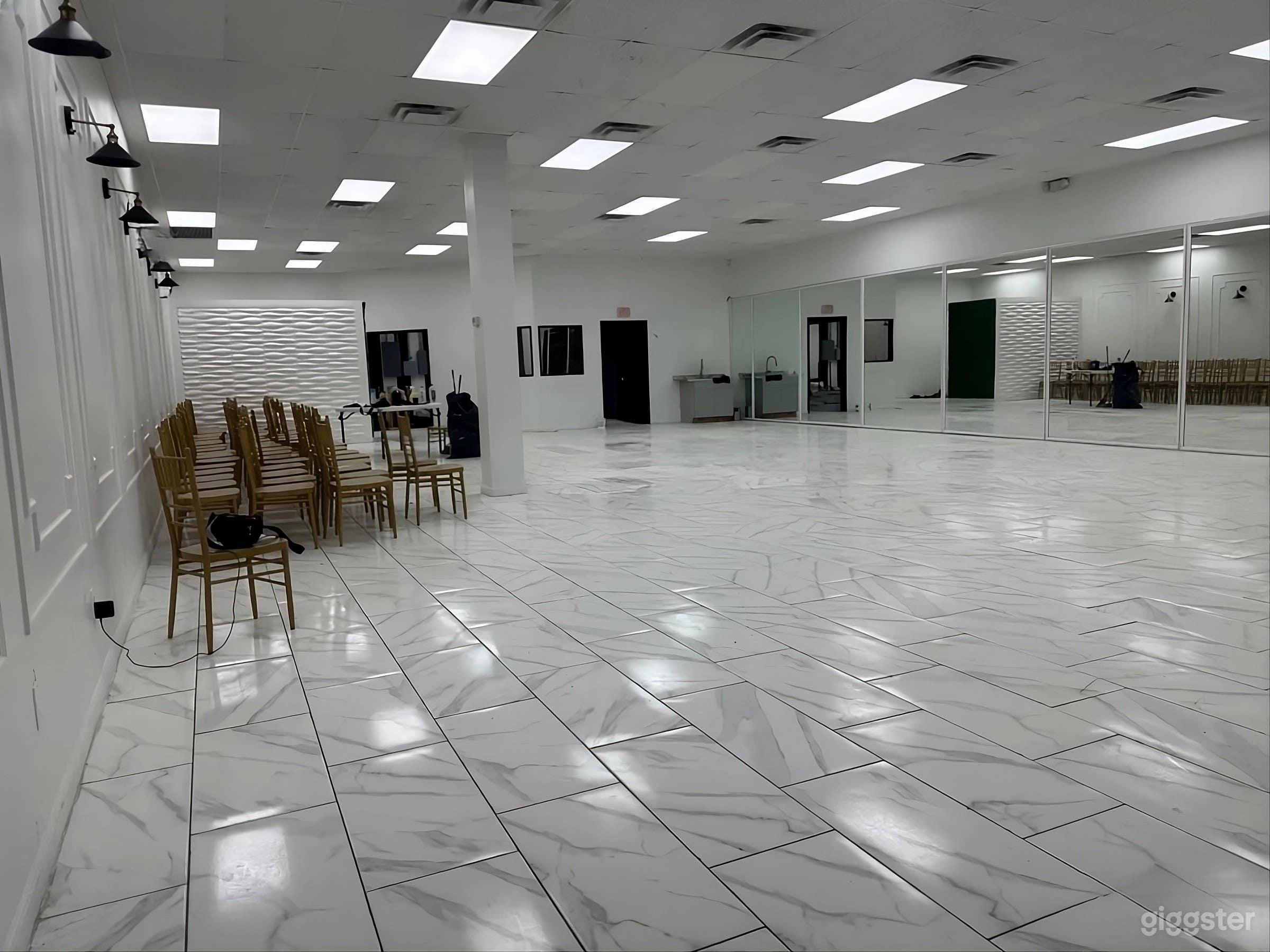 Modern Open-Concept Event and Creative Studio Photo 2