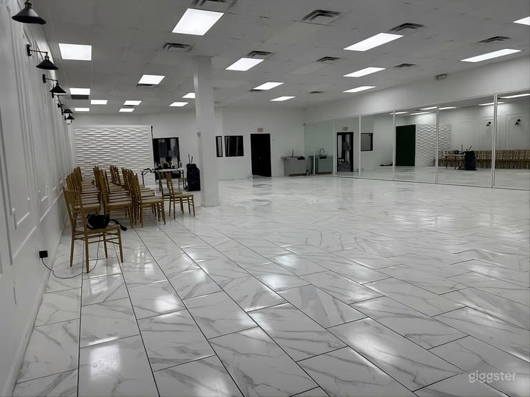 Estudio moderno de concepto abierto para eventos y creatividad 