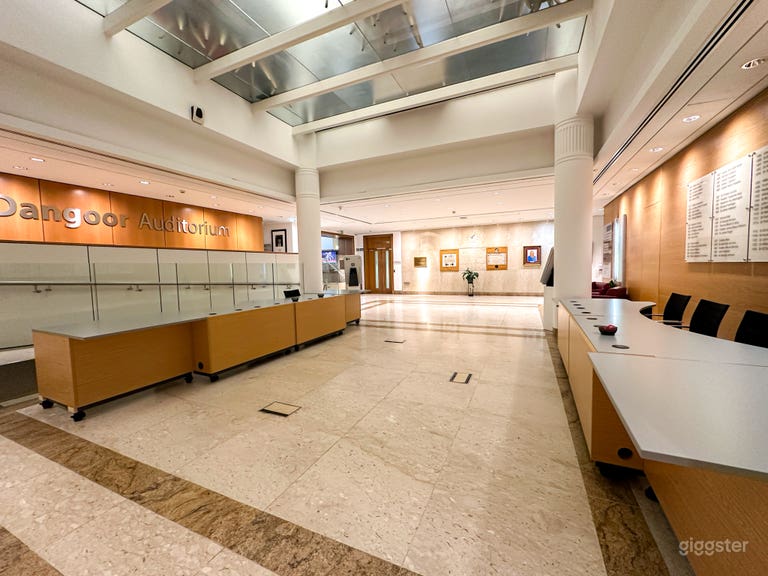  The Nightingale Room 