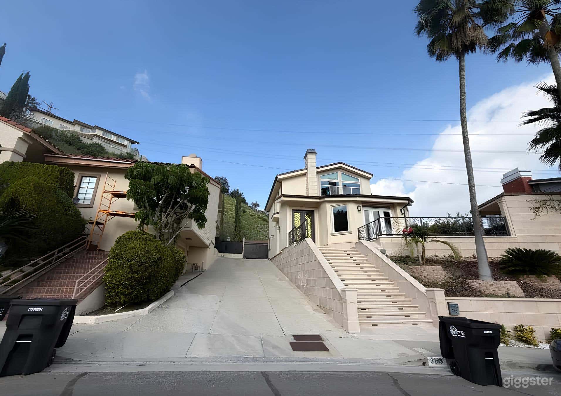 Breathtaking Dream House Photo 2