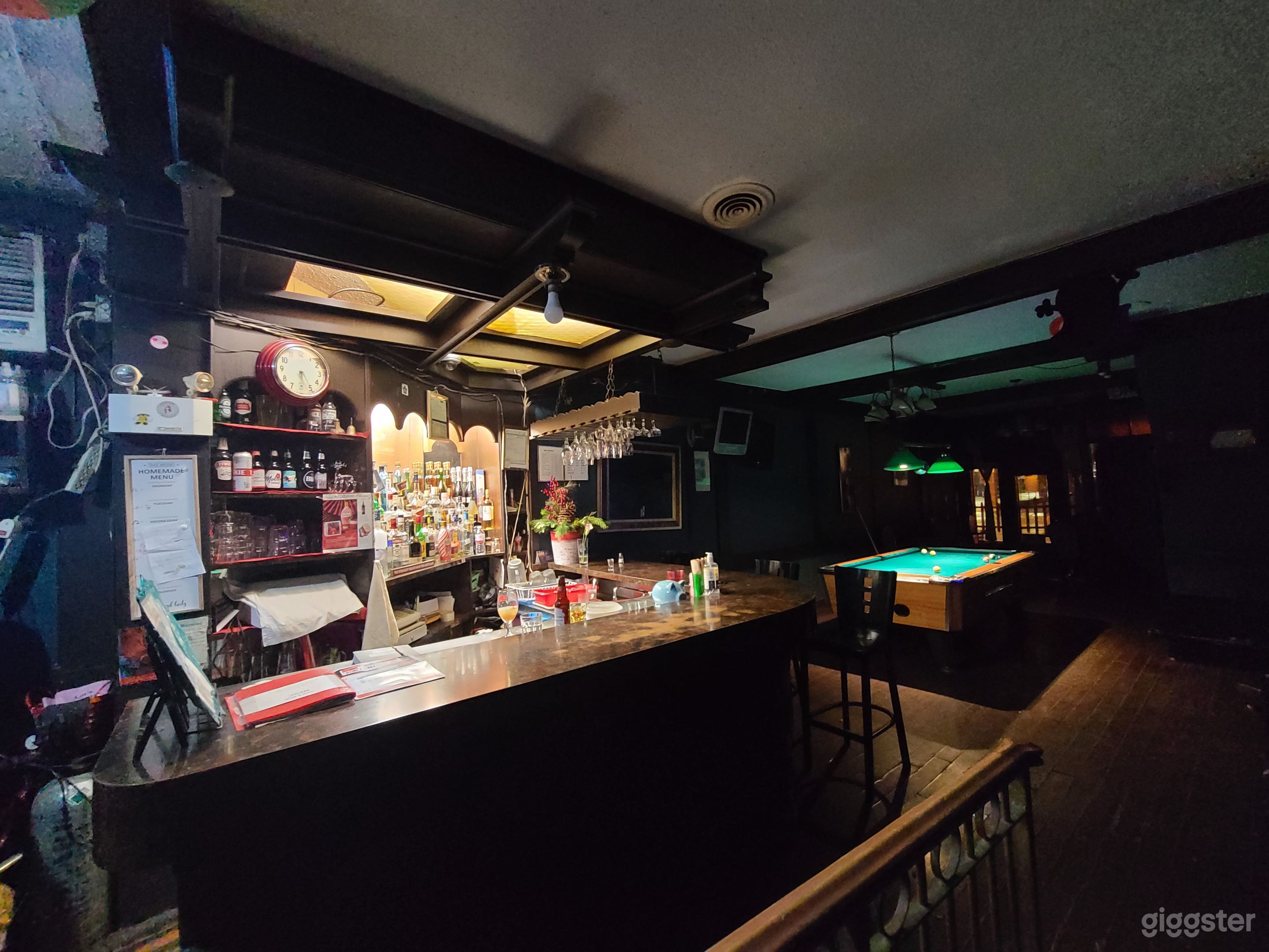 Centre Island Counter