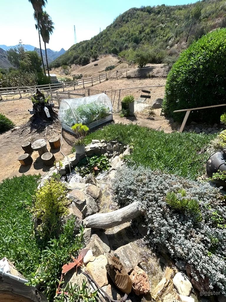  Rustic Backyard  Canyon Deck 