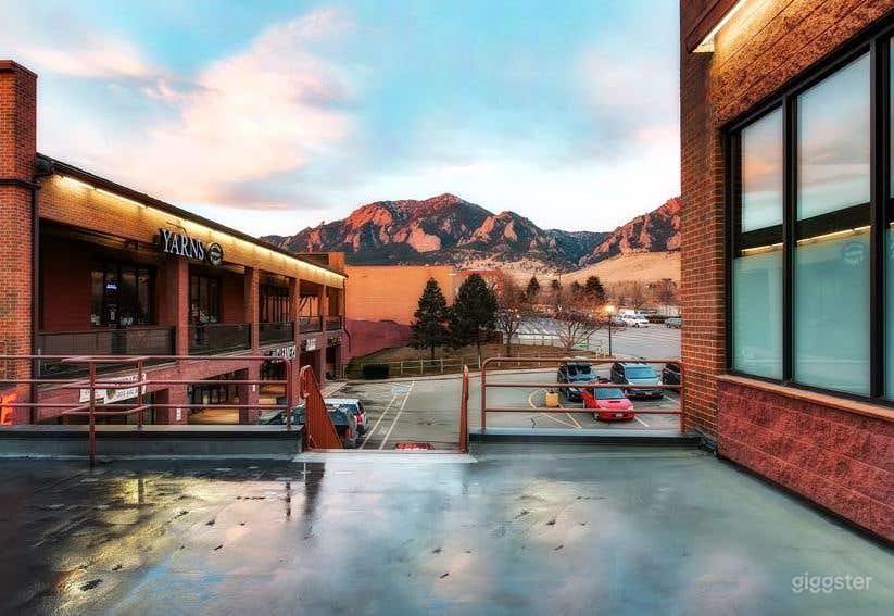 Relaxing Yoga Spot in Colorado Photo 3