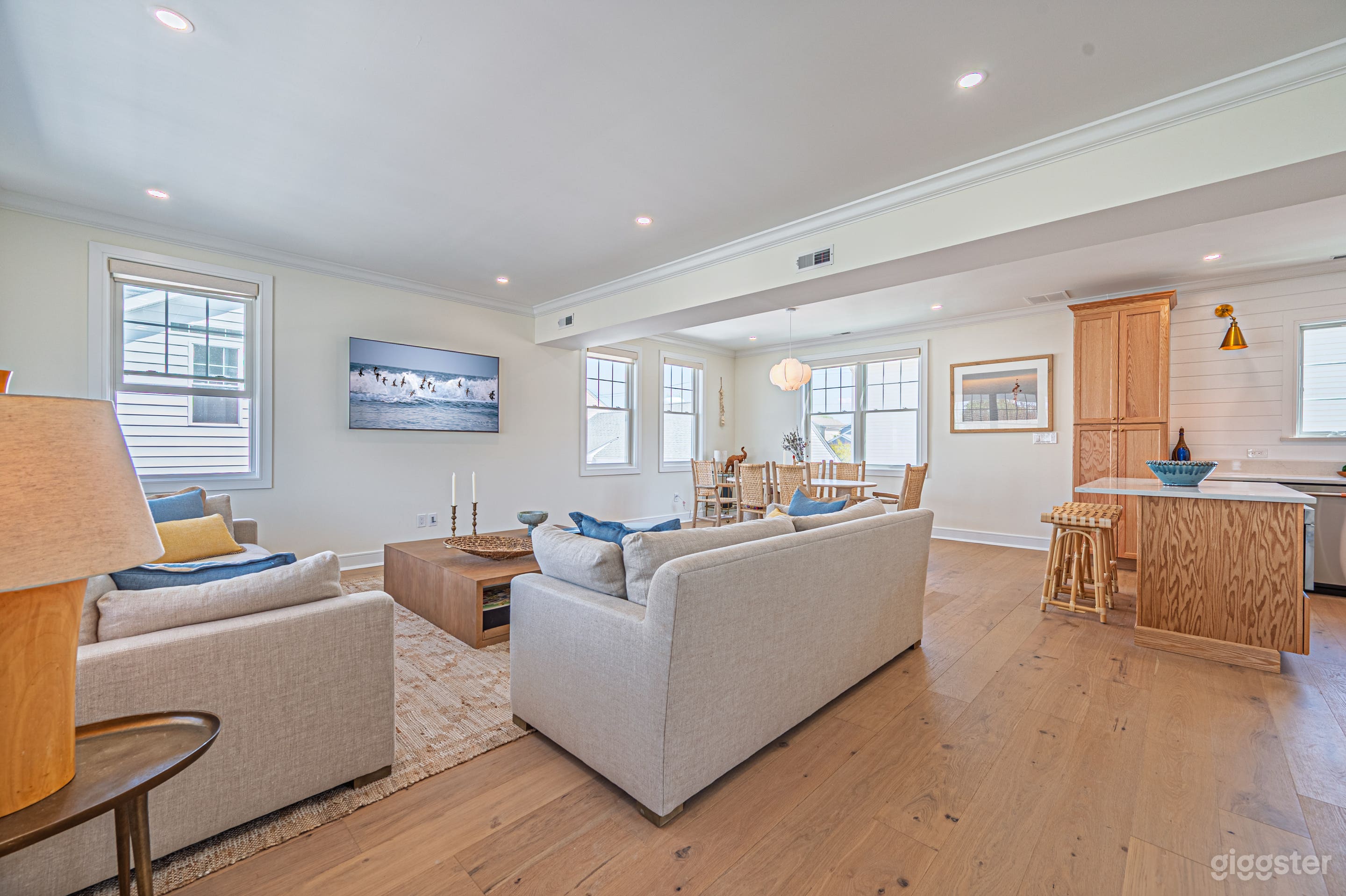 Brand New Design Margate Beach Home Photo 4