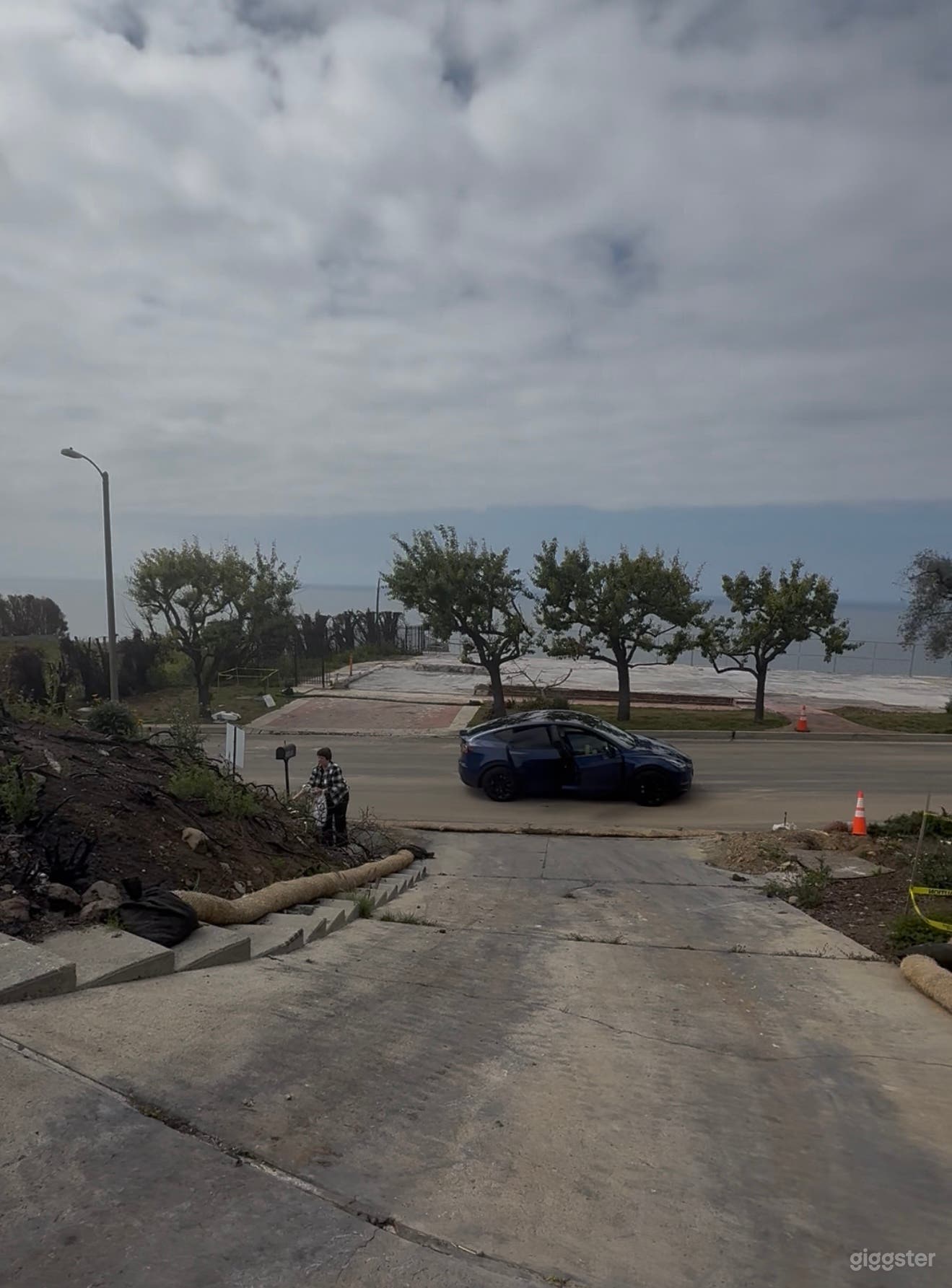 Apocalyptic 🔥 Post-Wildfire Malibu Beachside Lot Photo 3