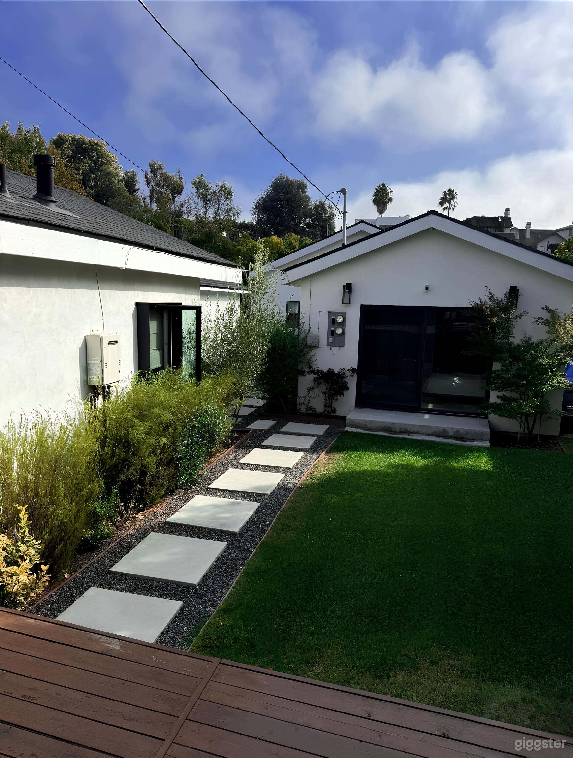 Zen Creative Outdoor Space Photo 2