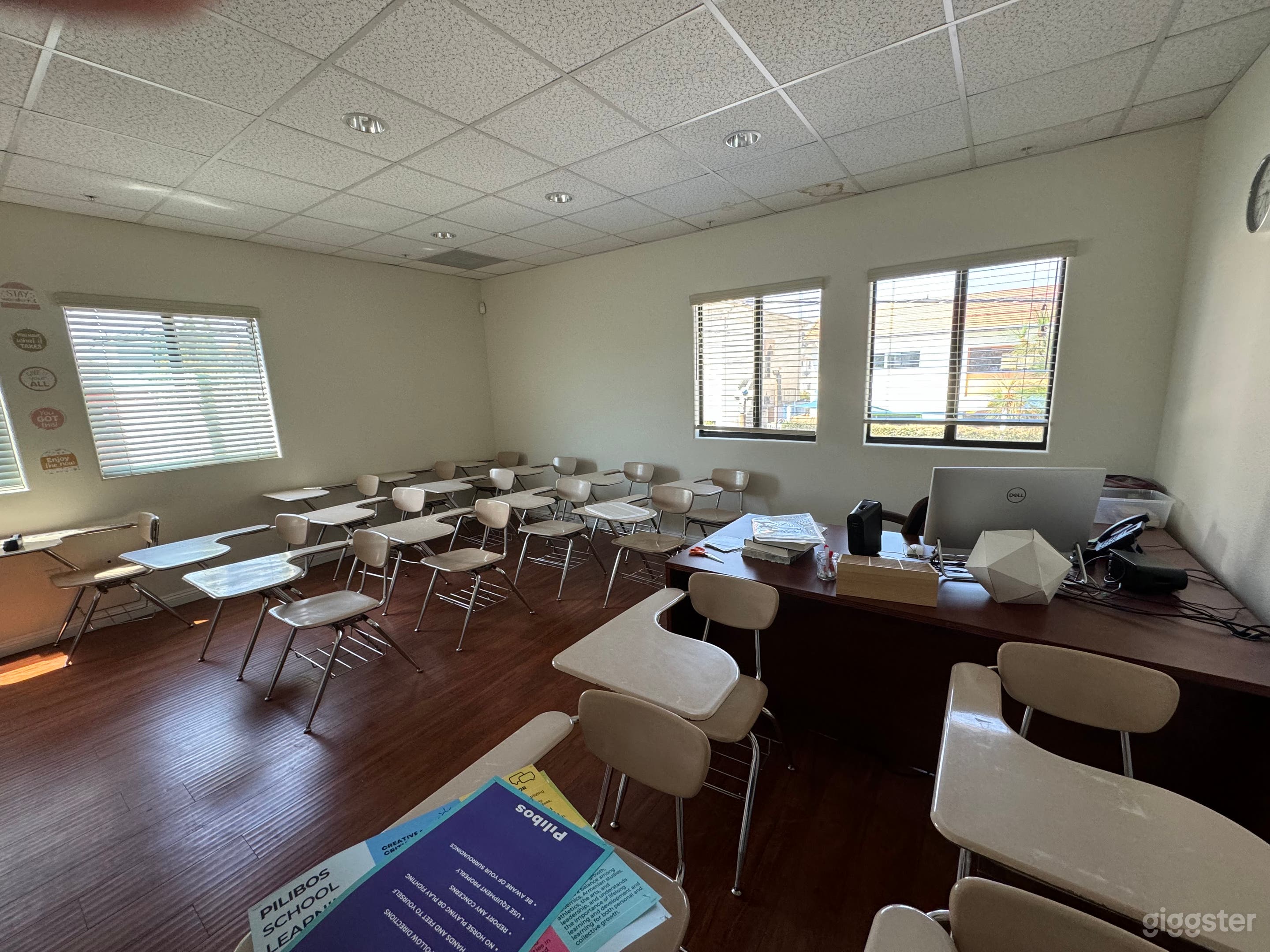 Cafeteria for filming  Photo 4