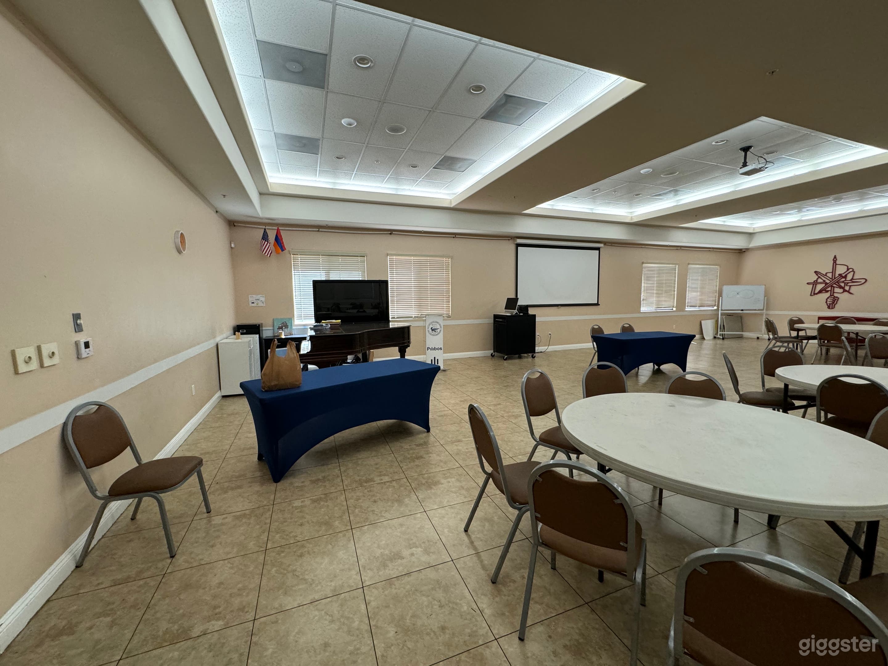 Cafeteria for filming  Photo 1