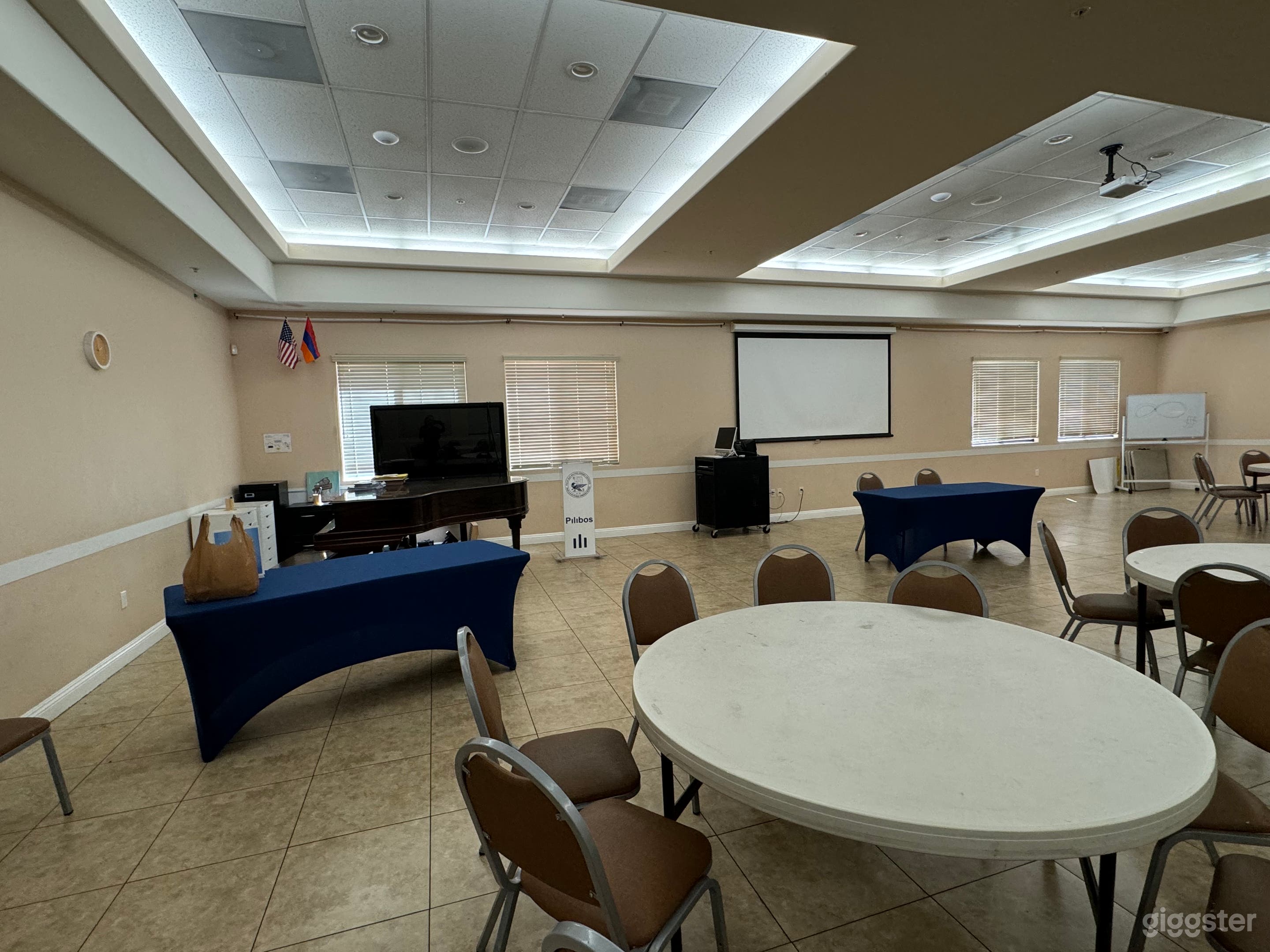 Cafeteria for filming  Photo 3