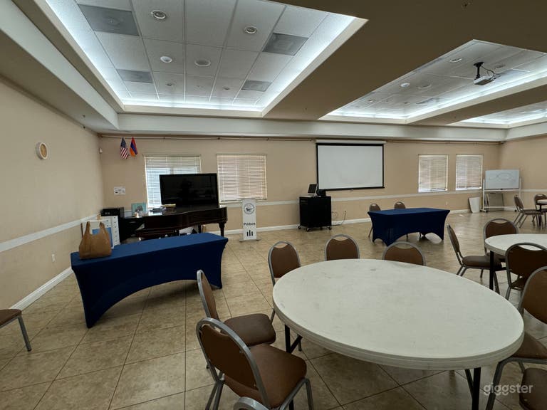  Cafeteria for filming  