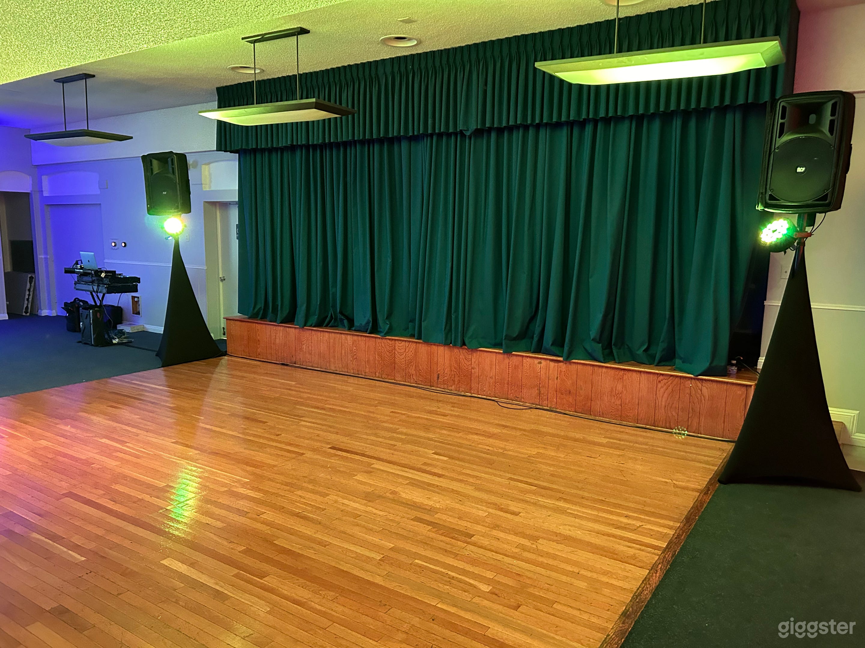 Majestic Moments Venue Photo 4