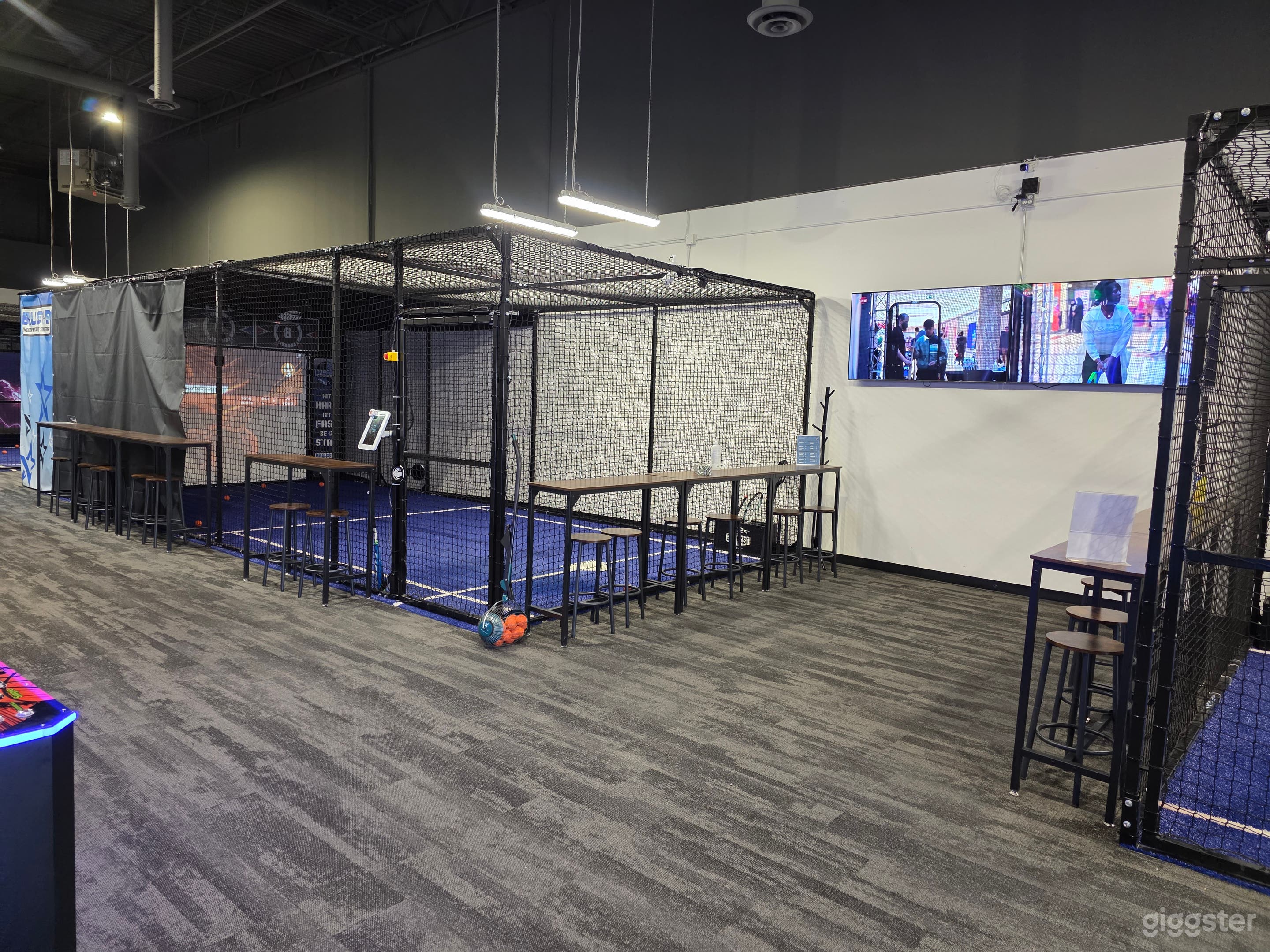 Calgary's New Entertainment Sport Studio Photo 4