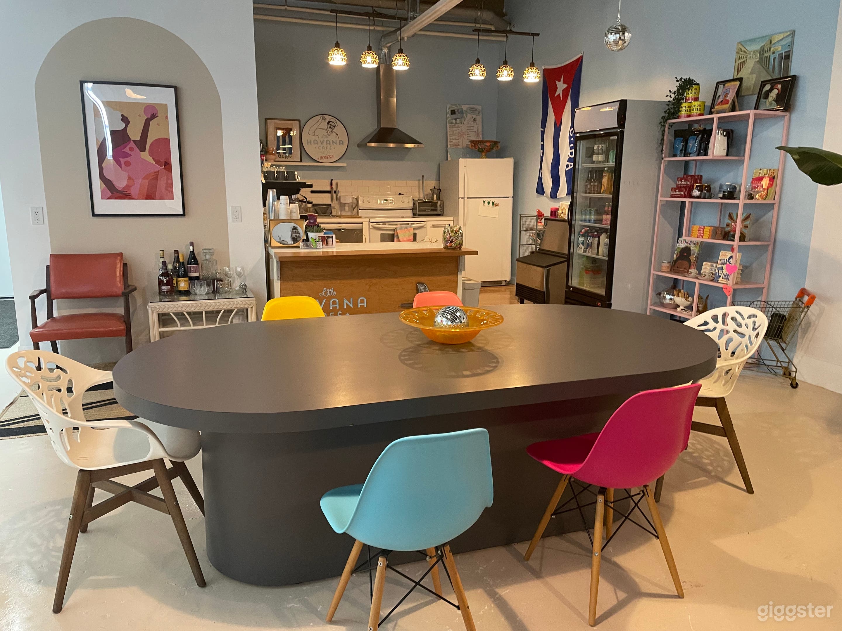 West End Creative Meeting Room Photo 4