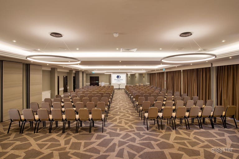  Theatre - Ealing Suite 