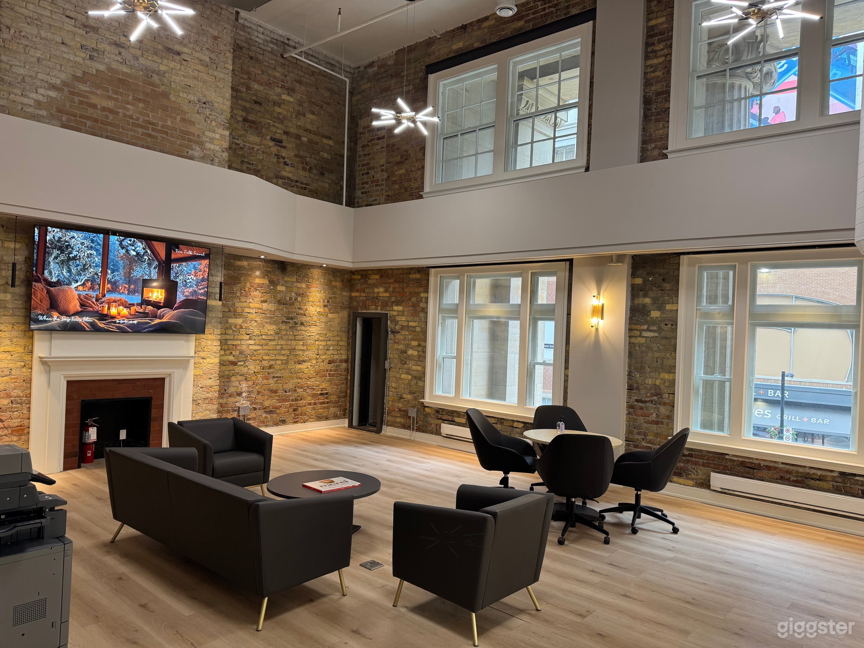 Historic Downtown Toronto Event Space Photo 2