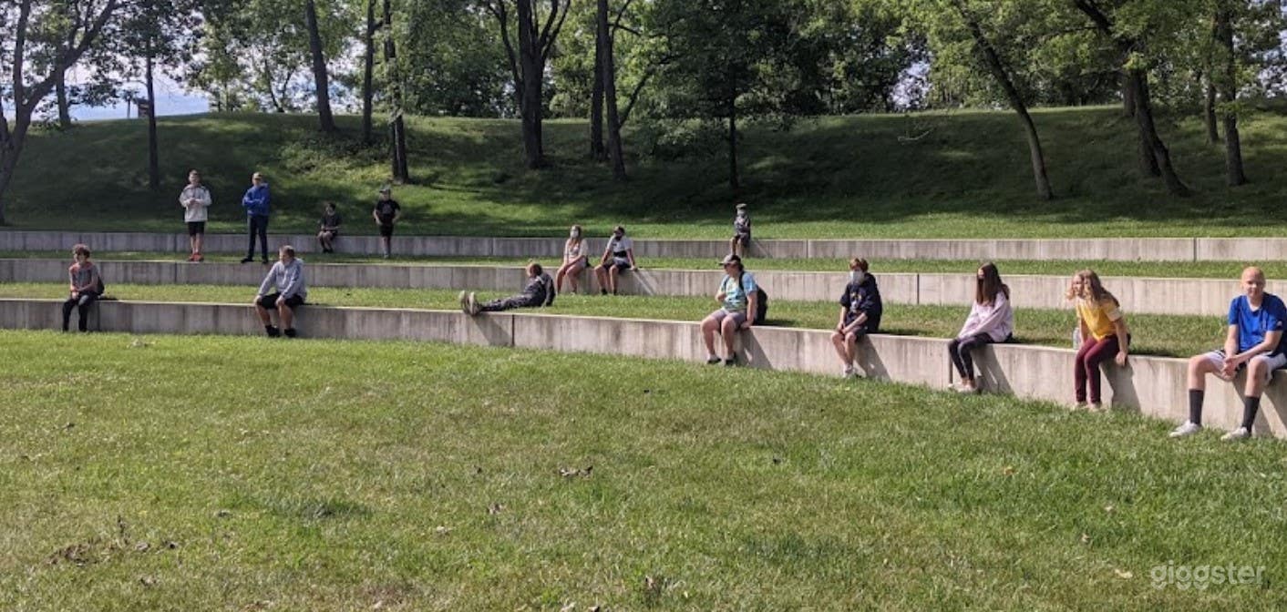 Outdoor Amphitheater in Chelsea Photo 4