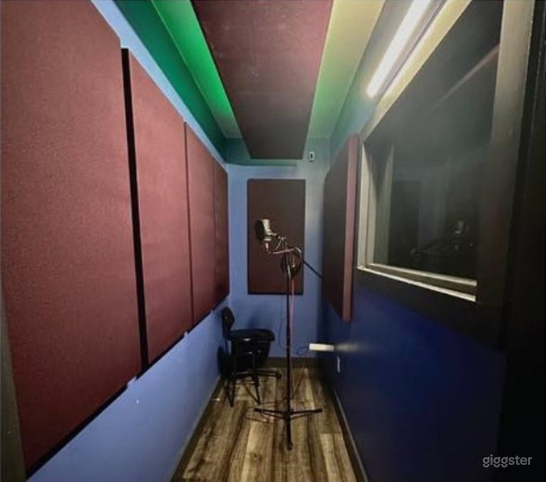  Recording Room B 