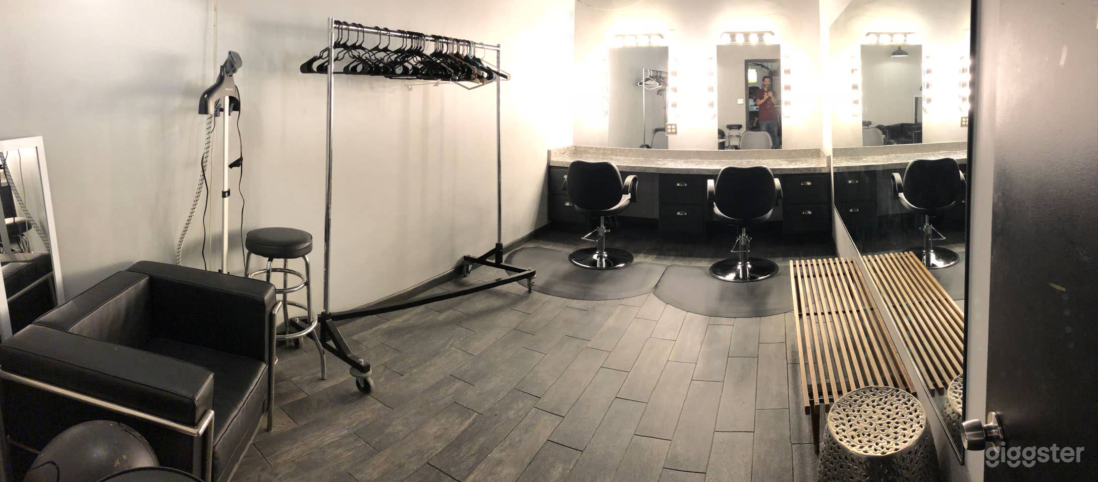 Studio 1 dressing and make-up room
