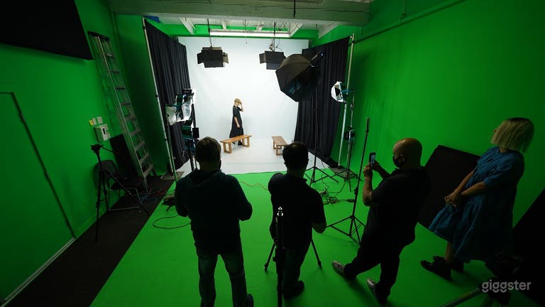  Soundproof Green Screen Studios 