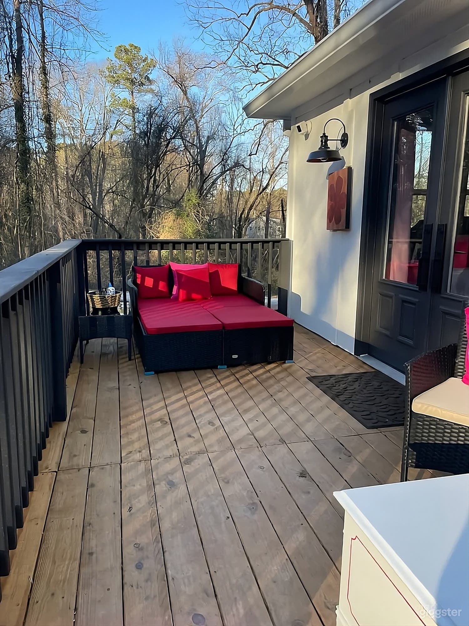 Secluded Hilltop Backyard Photo 4