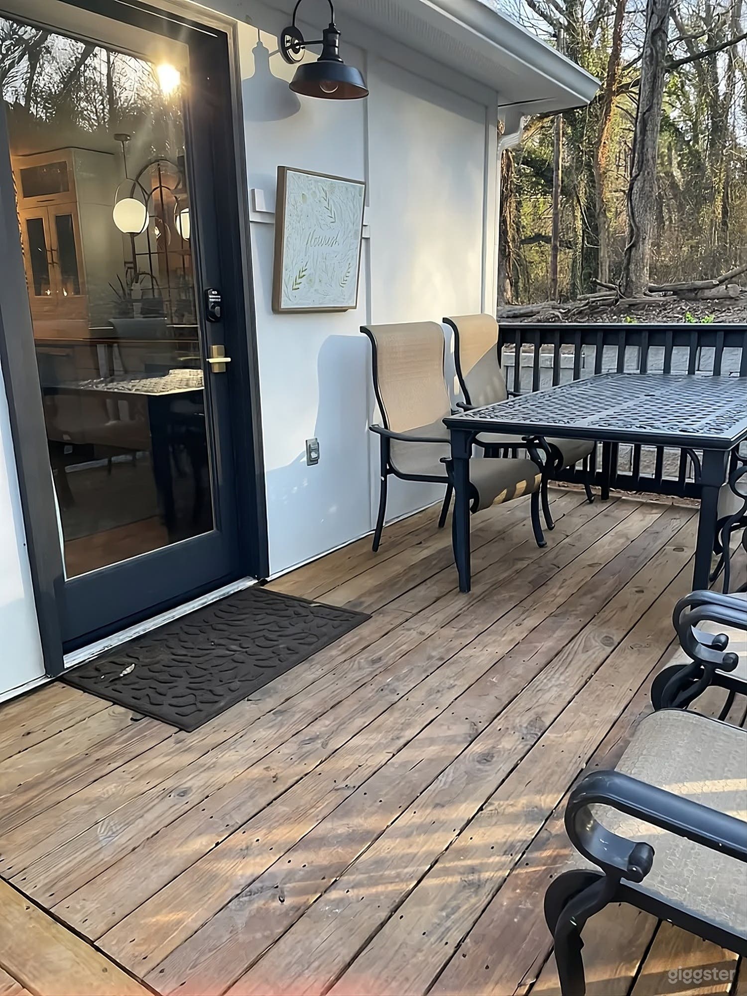 Secluded Hilltop Backyard Photo 3