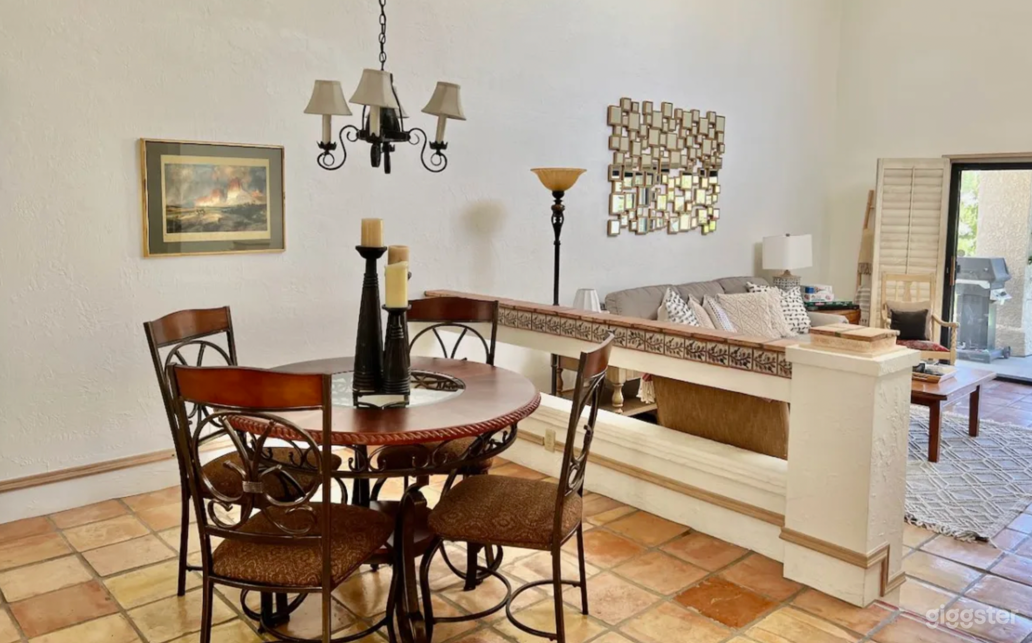 Palm Springs Resort Location Photo 3