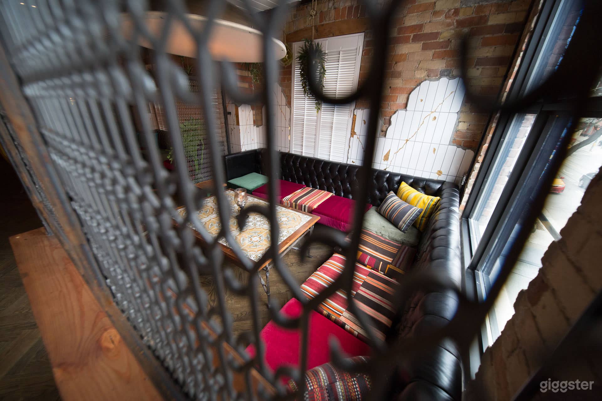  Latin American-inspired Resto Photo 3