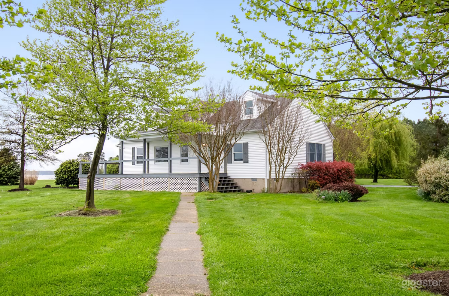Waterfront Cottage with Balcony & Bay Views I Film Photo 1